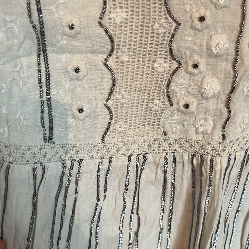 Beaded Top - Picture 2 of 5